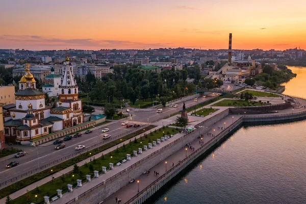 Куда сходить в Иркутске: Байкал рядом, исторический центр и современный досуг